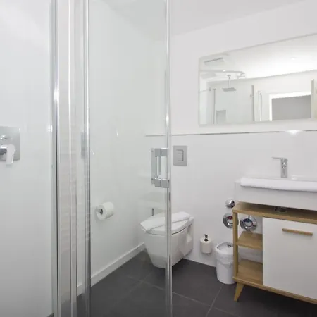 Moderne Mit Gartennutzung - Haus Inselwind Meerbucht Lejlighed *